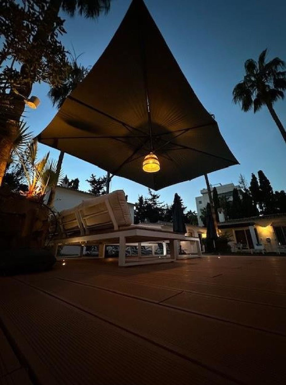 300b5d46a8a78a4fb2cdc09fac5cb058 - 6