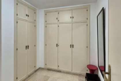 3045082f6e116a26bee21a9a5a85cb46 - 15