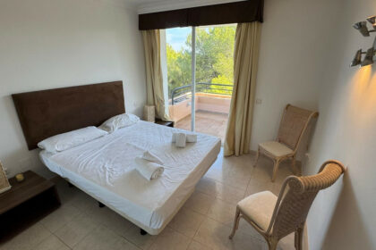 305489f79bc906681f74513264536781 - 16