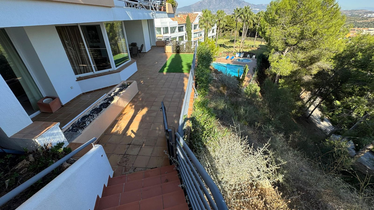 305489f79bc906681f74513264536781 - 28