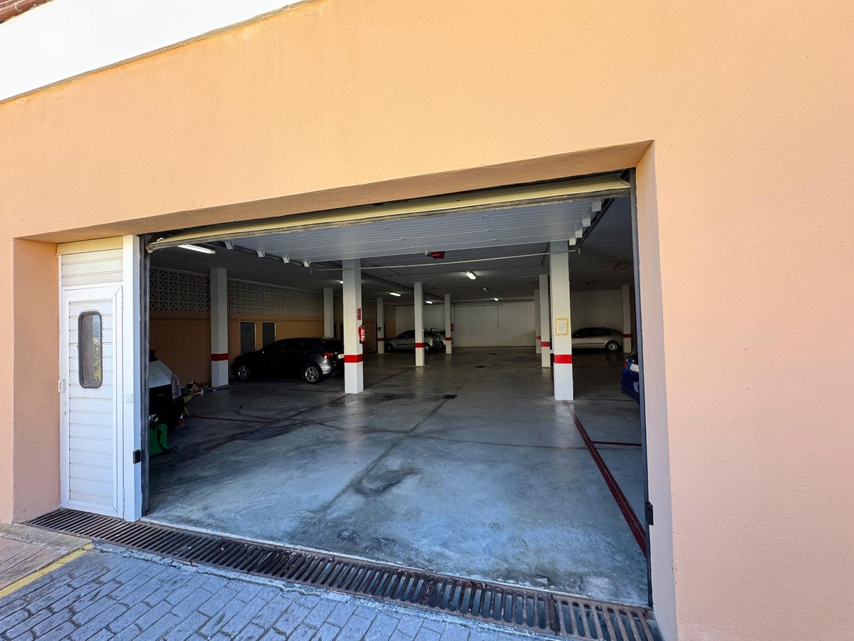 305489f79bc906681f74513264536781 - 31