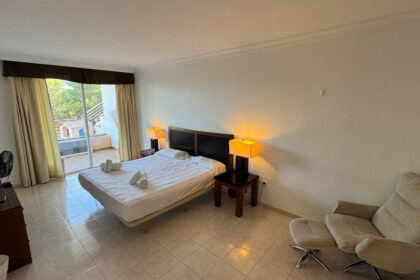 305489f79bc906681f74513264536781 - 5