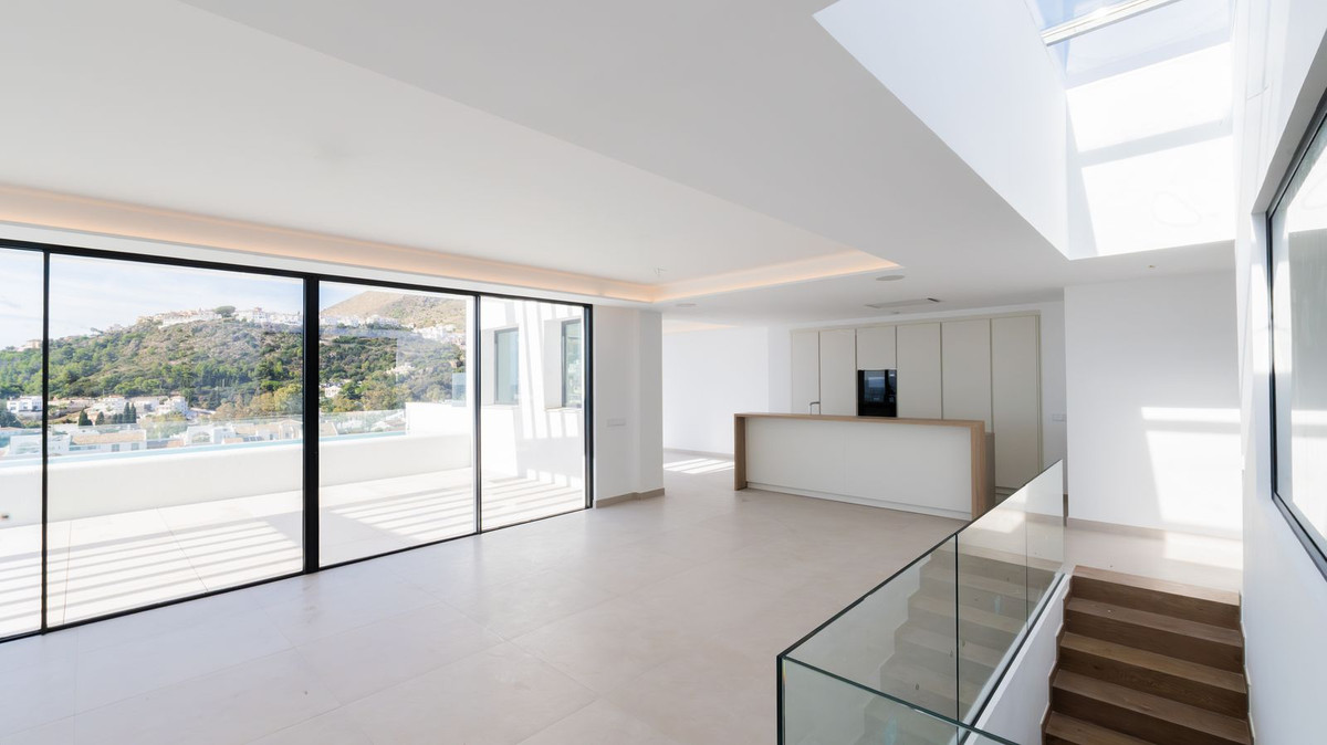 3071d5c9550c30d405d5cc4616080d98 - 10