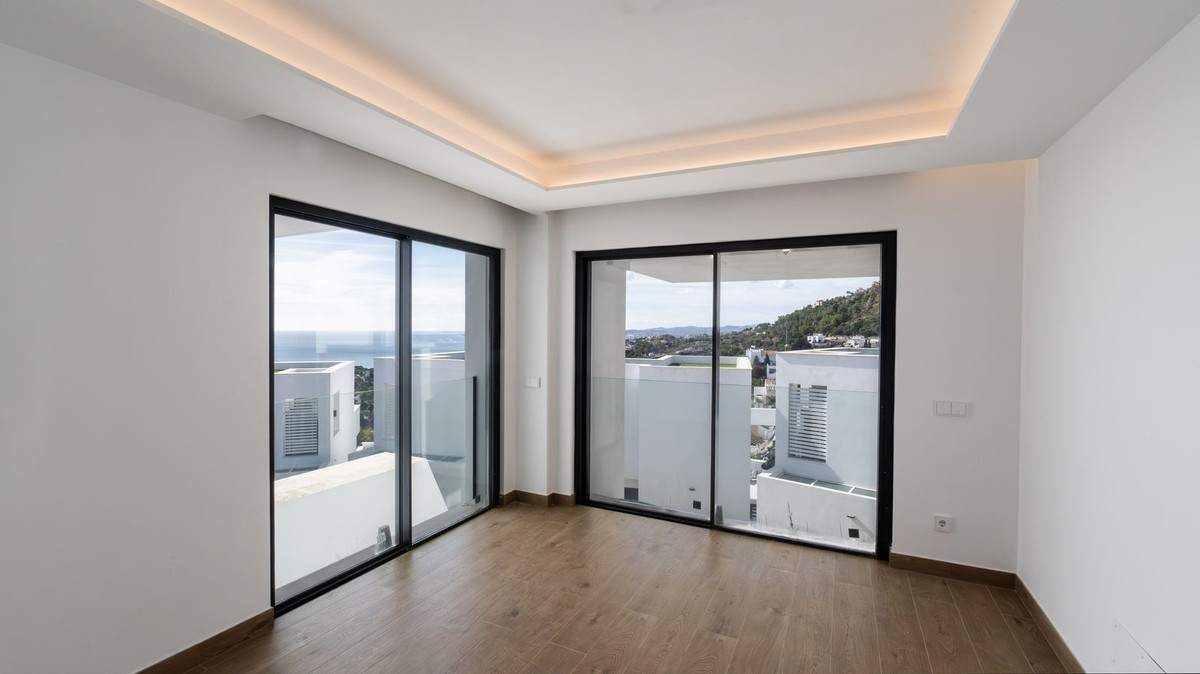 3071d5c9550c30d405d5cc4616080d98 - 21