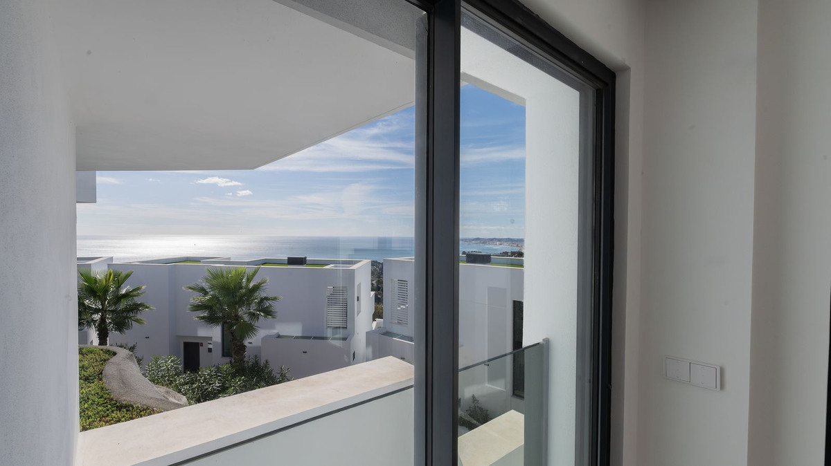 3071d5c9550c30d405d5cc4616080d98 - 26