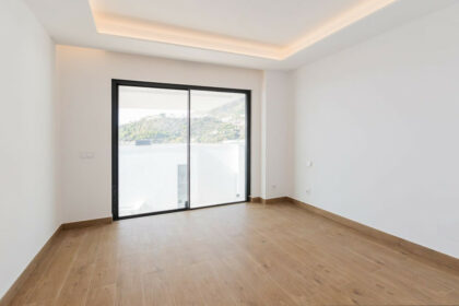 3071d5c9550c30d405d5cc4616080d98 - 35