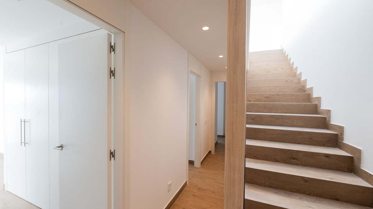 3071d5c9550c30d405d5cc4616080d98 - 37