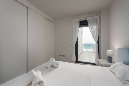 308cf77a4fdd2623ce4ea3c4c574d080 - 24