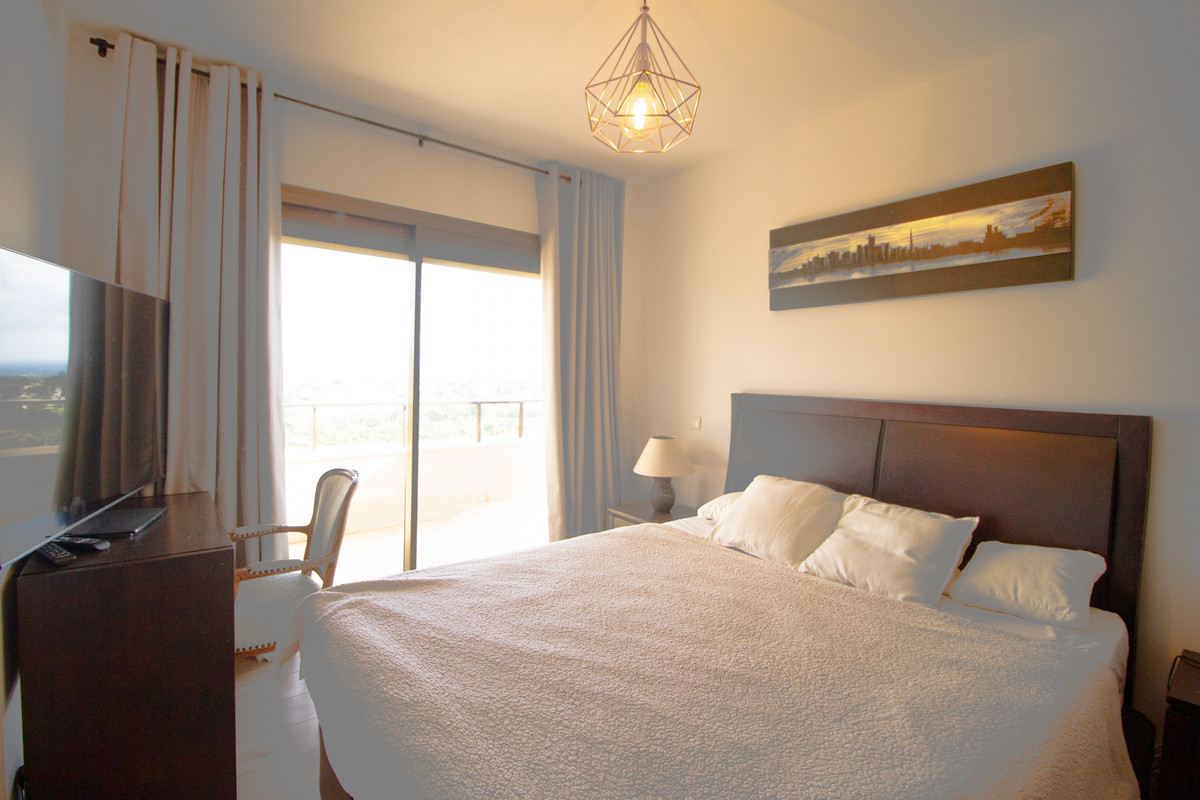 3090a00bf475f89489aa869502bed81d - 32