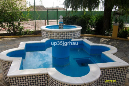 30a5217c62b7bcac26c6ea42575f3e95 - 18