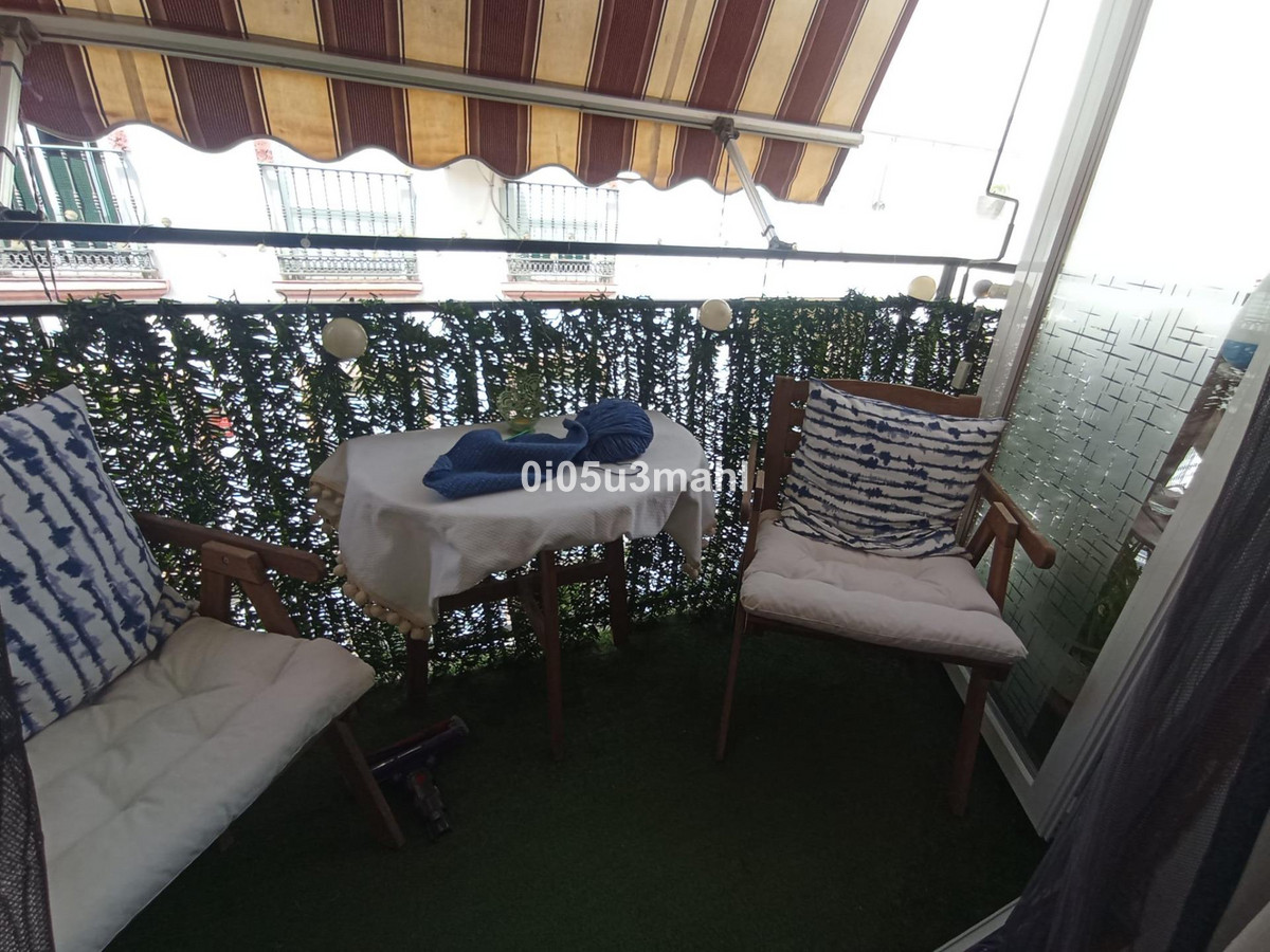 30b12638672b606b89b0a9474307e91a - 24