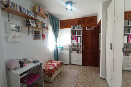 30b12638672b606b89b0a9474307e91a - 7