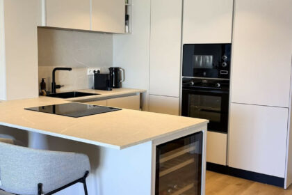 30d05b8536bd3e0eb07e707628cc950c - 19