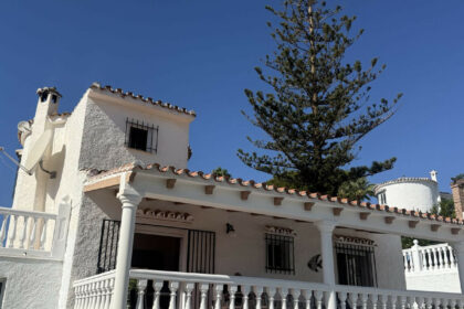 3130580224c363ca1aa44e8793010ff8 - 26