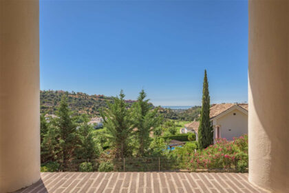 313fb59d78ff82ffbefd76f0222d6140 - 10