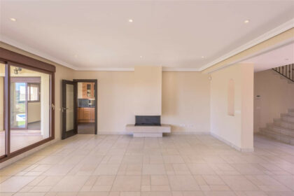 313fb59d78ff82ffbefd76f0222d6140 - 4