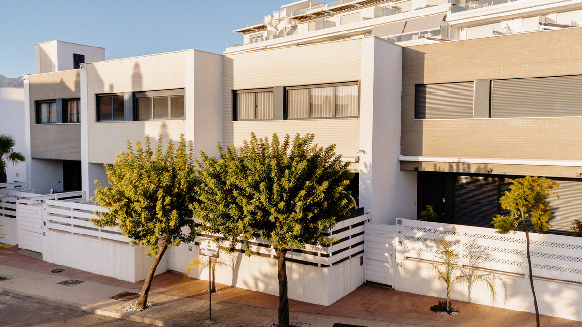 31cd129a2a260f67badffc3a261ee1b2 - 25