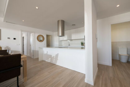 332c22dc37420477223f14905d4ef0af - 12