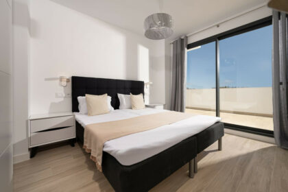 332c22dc37420477223f14905d4ef0af - 13