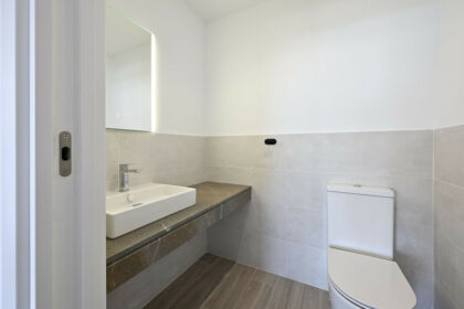 332c22dc37420477223f14905d4ef0af - 18