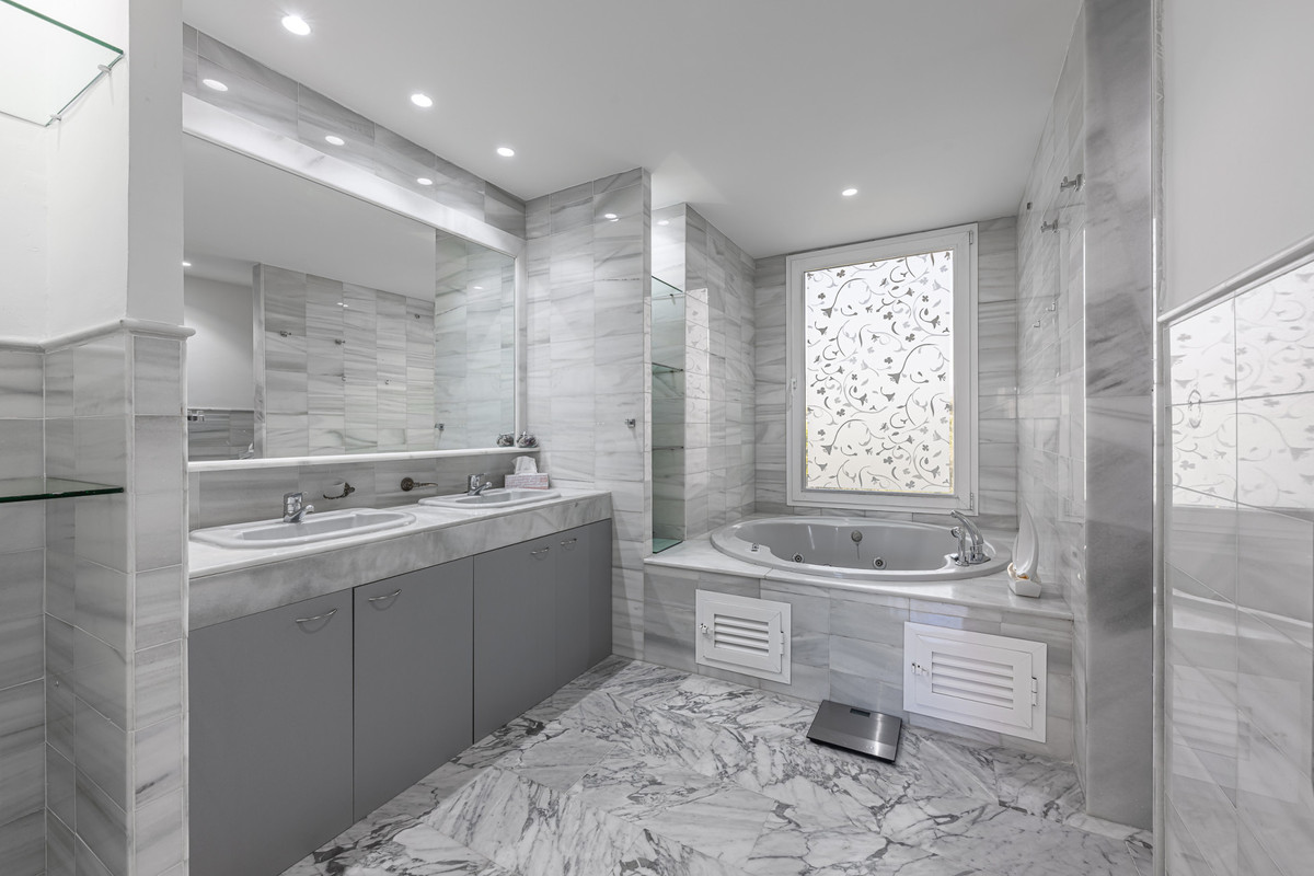 335522fd8a8a99e1ff310fa371f6031b - 16