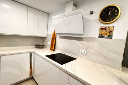 335e8c9b771f051dc787b9e6e781c119 - 9