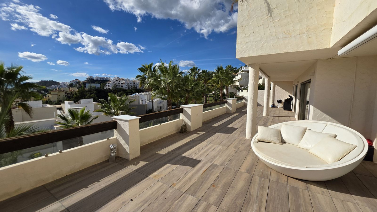 33a6577db2a05b31f2daf25a720d6620 - 5