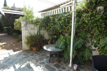 33ff36a60da06a09a032837f5fc7c4eb - 19