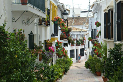 3423e13e1b8904145aff106d159143fa - 10