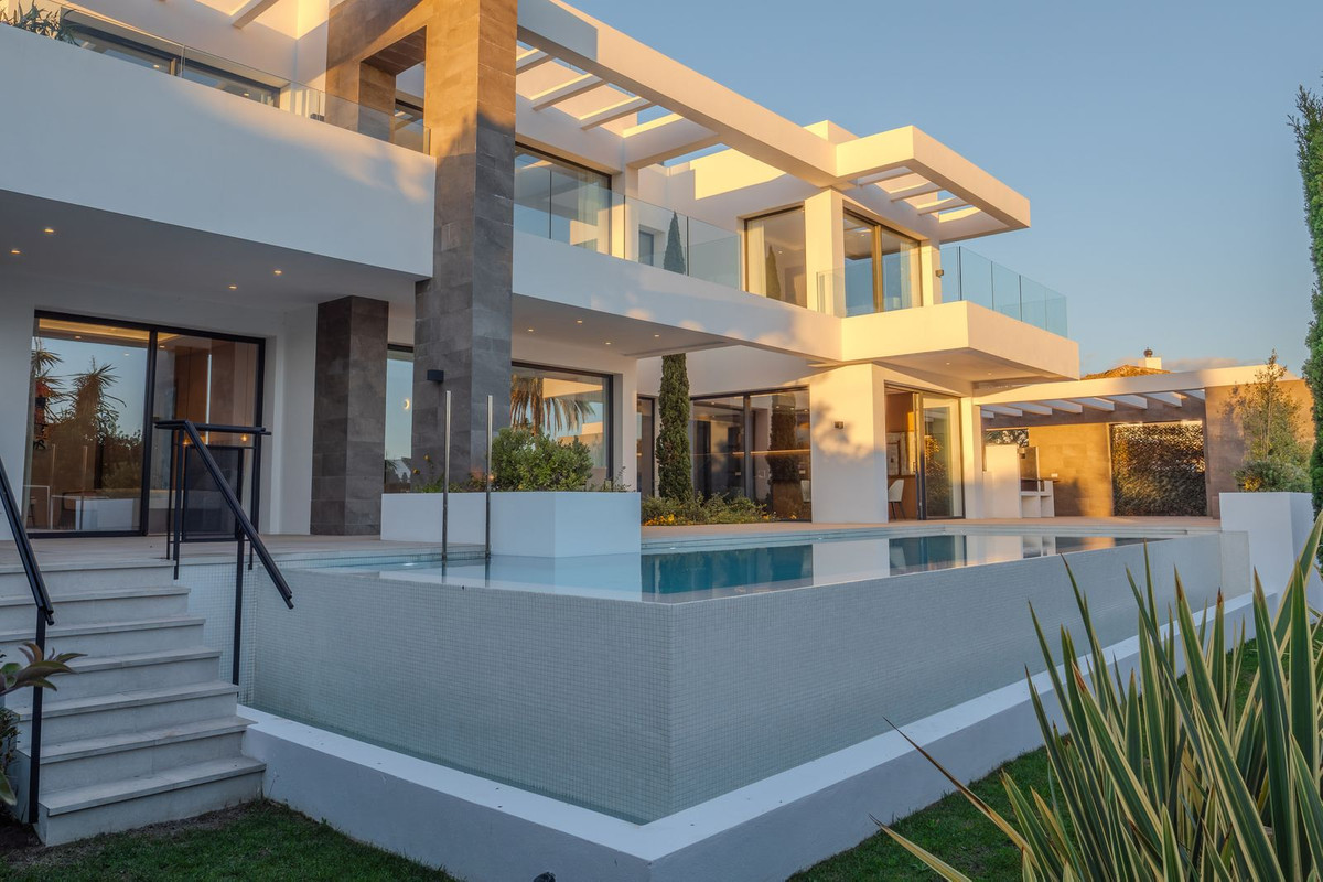 342d65aff396660df66a5d883c959a2a - 38