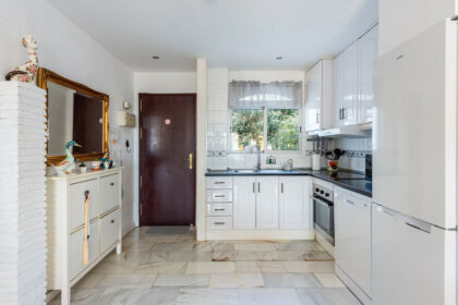 343b9f9ad84b5f710ce8a4de1f76bdec - 10