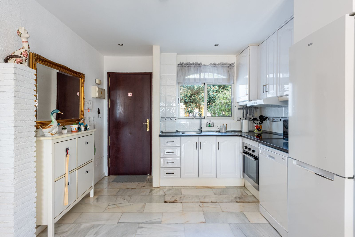 343b9f9ad84b5f710ce8a4de1f76bdec - 10