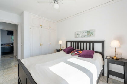 343b9f9ad84b5f710ce8a4de1f76bdec - 13