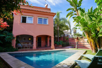 34911dcb077f5e42d8dbb586b351d530 - 1