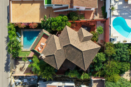 34911dcb077f5e42d8dbb586b351d530 - 19