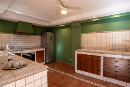 34911dcb077f5e42d8dbb586b351d530 - 23