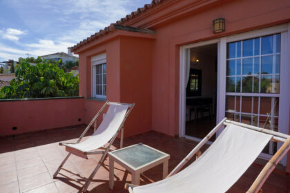 34911dcb077f5e42d8dbb586b351d530 - 26