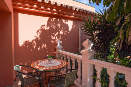 34911dcb077f5e42d8dbb586b351d530 - 37