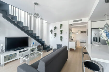 34b570cb2ca5ed3acb93db6d4c018ff8 - 10