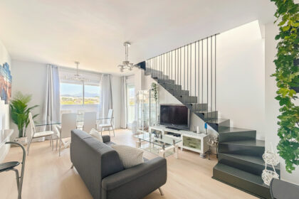 34b570cb2ca5ed3acb93db6d4c018ff8 - 12