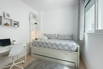 34b570cb2ca5ed3acb93db6d4c018ff8 - 26