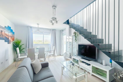 34b570cb2ca5ed3acb93db6d4c018ff8 - 9