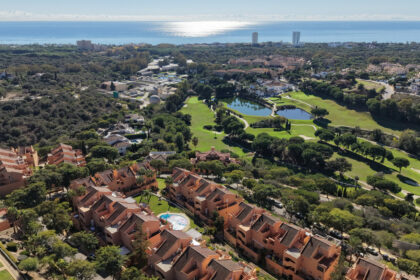 3553ba3a131d467c5883c8200be5d10a - 1