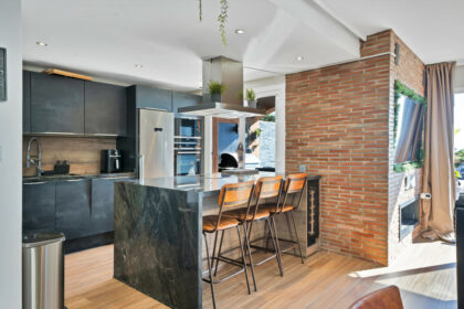 3553ba3a131d467c5883c8200be5d10a - 12