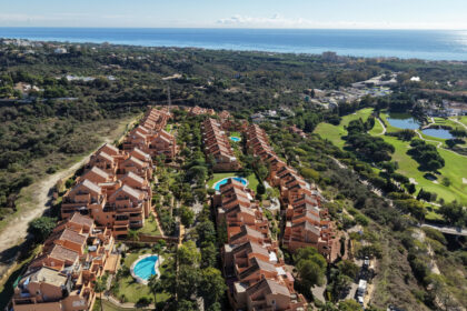 3553ba3a131d467c5883c8200be5d10a - 2