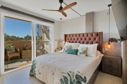 3553ba3a131d467c5883c8200be5d10a - 23