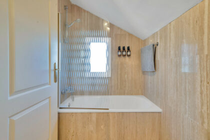 3553ba3a131d467c5883c8200be5d10a - 27