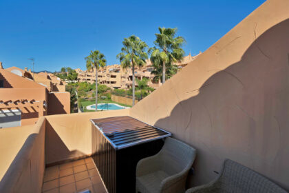 3553ba3a131d467c5883c8200be5d10a - 33