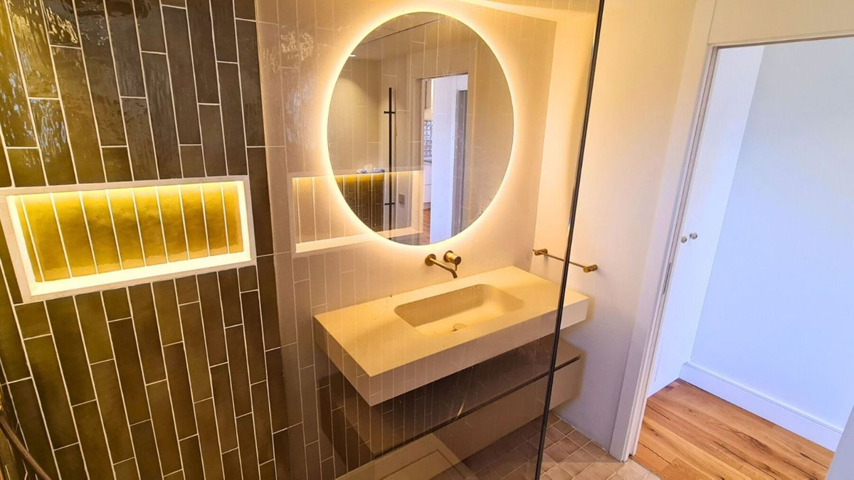 355f7308892b7ec6f3f836233c9781c1 - 13