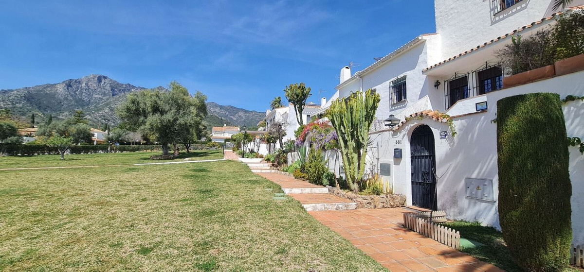 355f7308892b7ec6f3f836233c9781c1 - 21